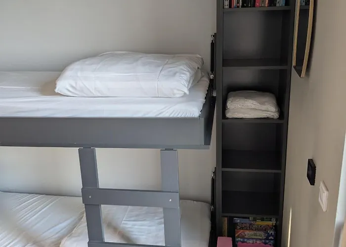 Tree House Julianadorp